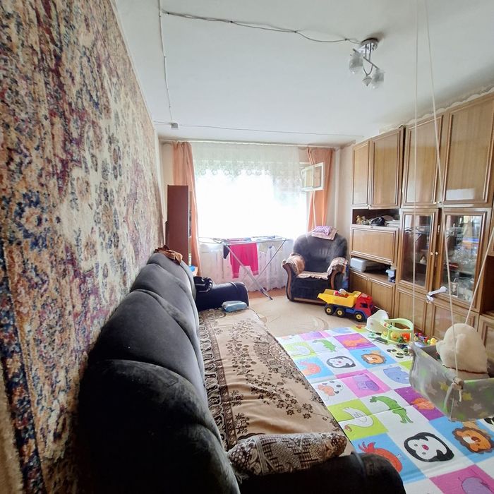 Продам 3-ком. квартиру район Океана.