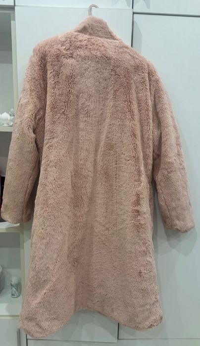 Цветно бутиково палтенце