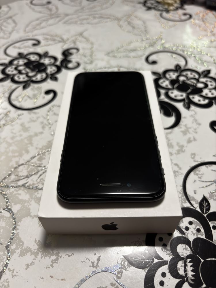 Iphone se 2020 НОВА БАТЕРИЯ