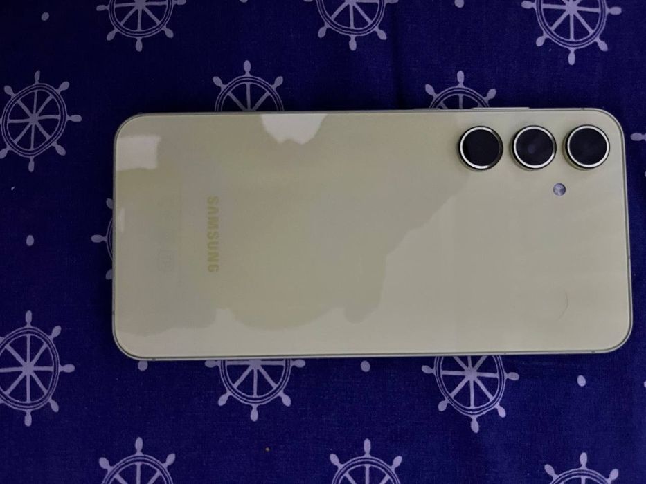 Срочно! Samsung Galaxy A55 5G практически новый! Лучшая цена!