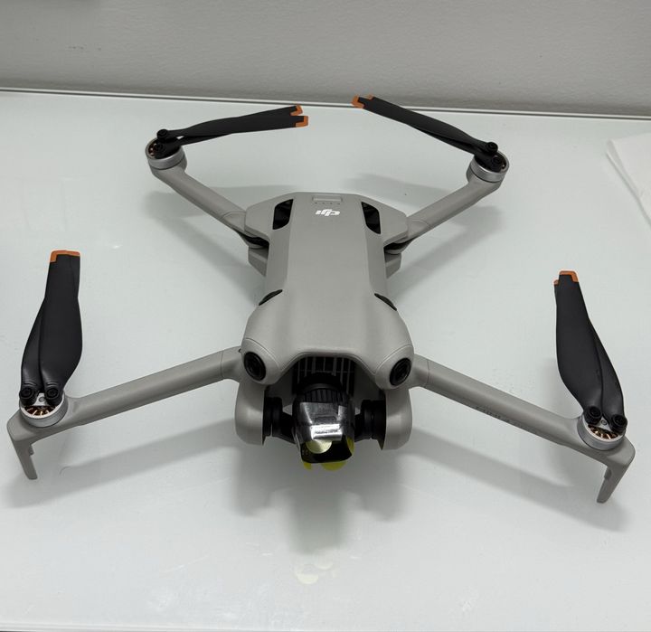 Drona DJI MINI 4 PRO neactivata pentru piese