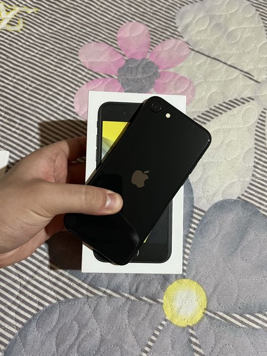 Iphone se 2 93%yomkist