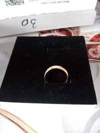 Обручальный кольцо