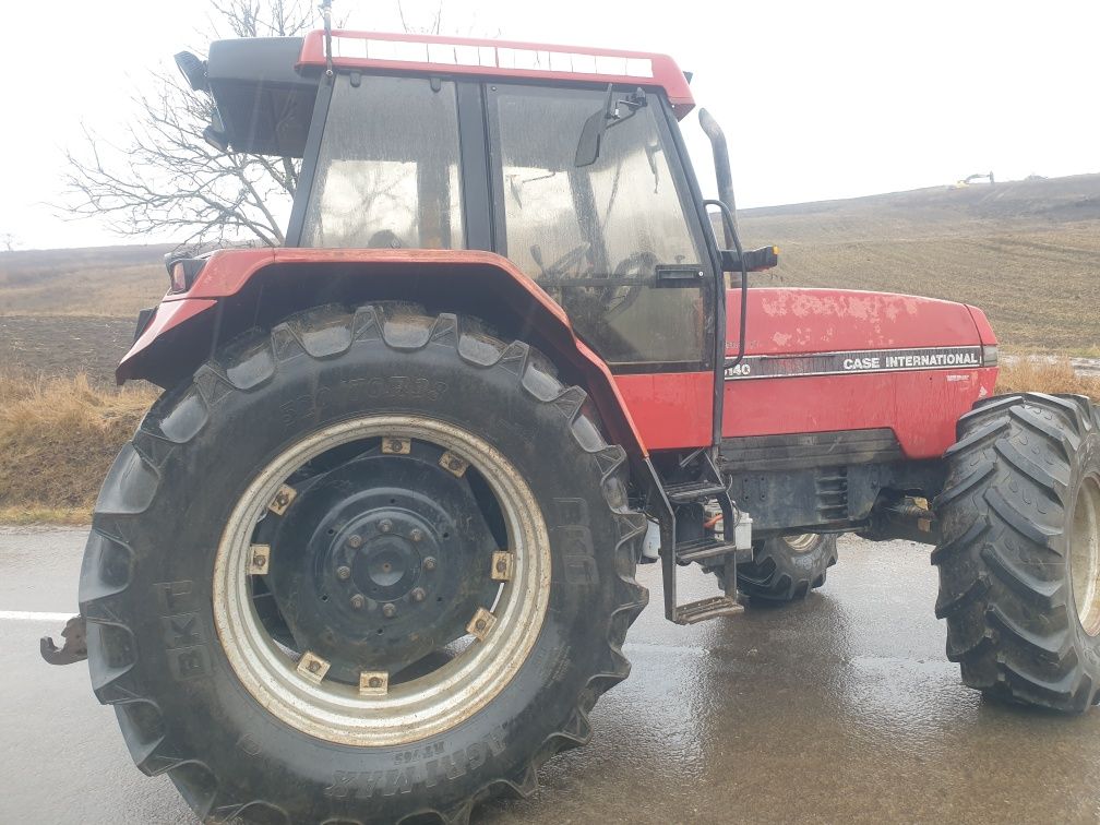 Tractor case 5140