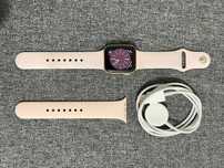 Apple Watch SE, 40 мм., 32 GB, пълен комплект