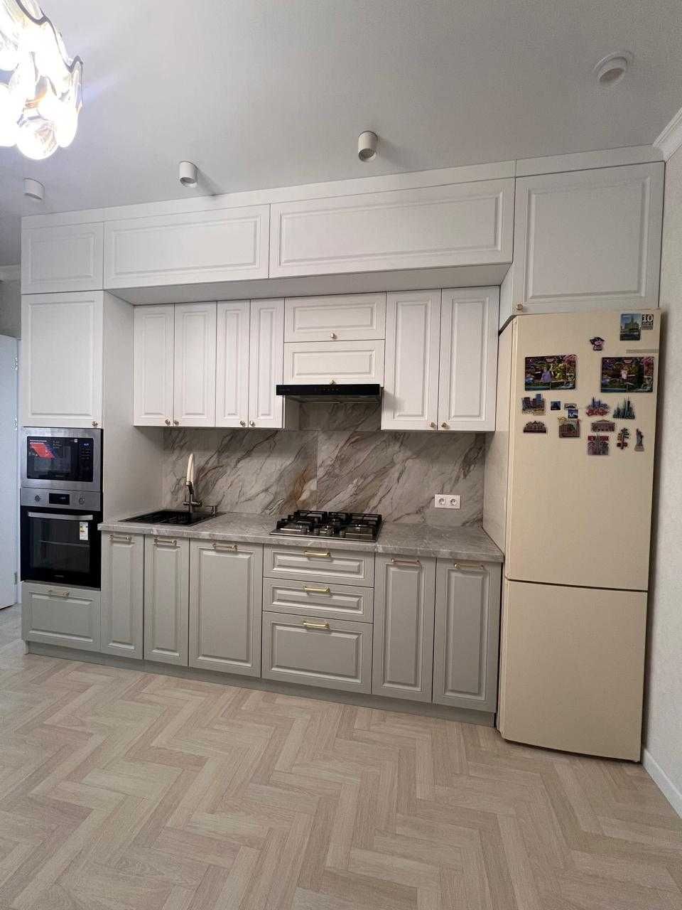 Продам трехкомнатную в Жана Алтай