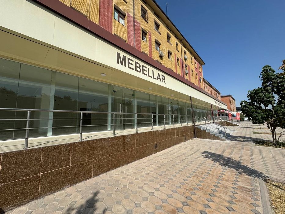 Продаются Помещение 900м2 вдоль дороги город Ахангарана (N206)