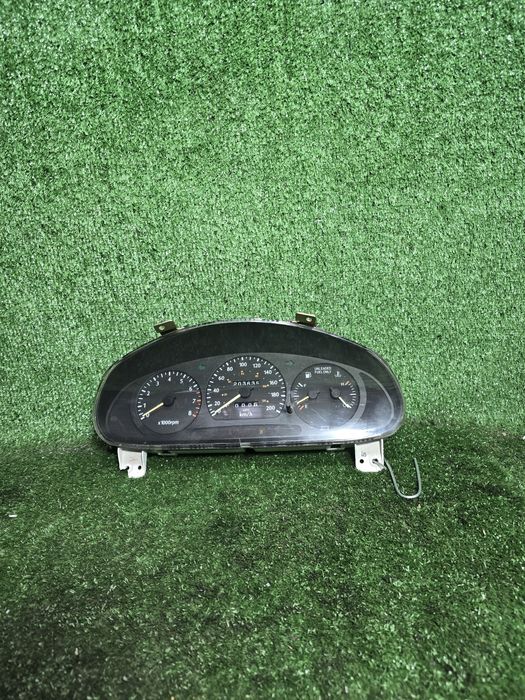 Щиток панель приборов Киа Спортейдж первое поколение Kia Sportage меха