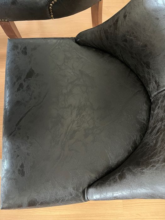 PLASTIKA BG  furniture ъглова витрина от дърво- 650 лв.