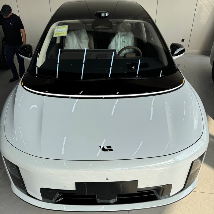 Li I8 720km full Elektr 2025 2yillik kafolat Rasmiy Dillerdan