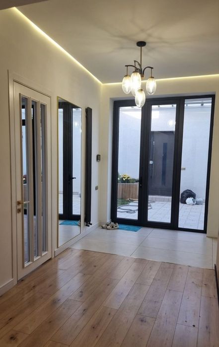 Мирзо Улугбекский район 400м2
Ул. Циолковского 
Дом