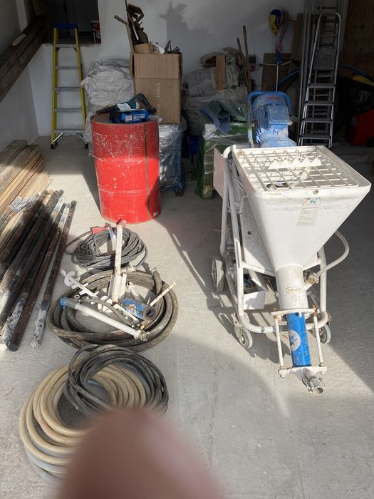 Masina tencuit kaleta