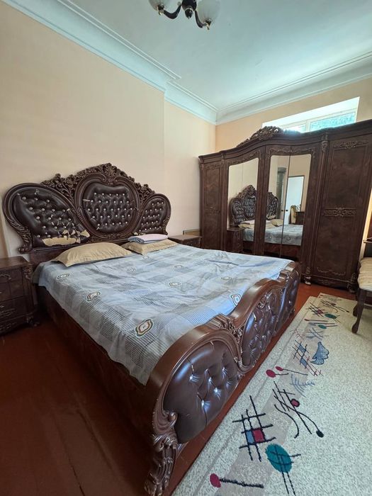 Продаётся спальный гарнитур в Чирчике