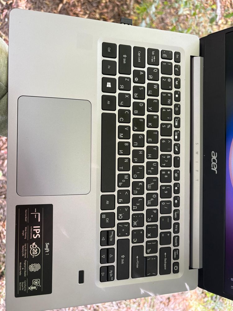 Продам ноутбук acer swift 1