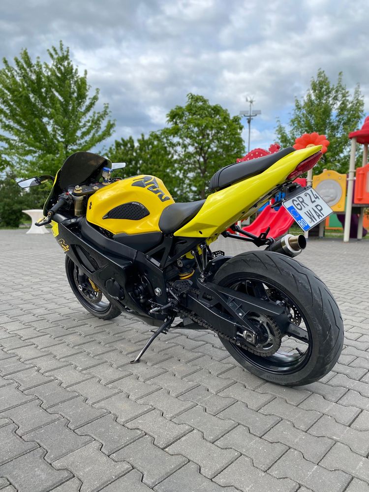 Suzuki GSX-R 750 K4-5