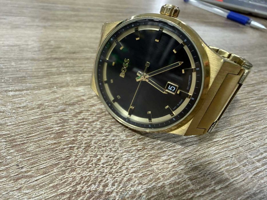 Часовник Hugo Boss 1514077 Candor
