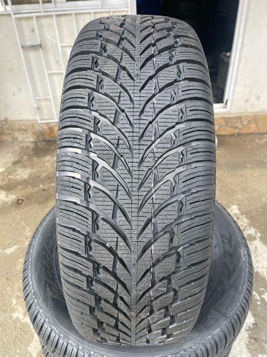 Anvelope Nokian 235/65/18