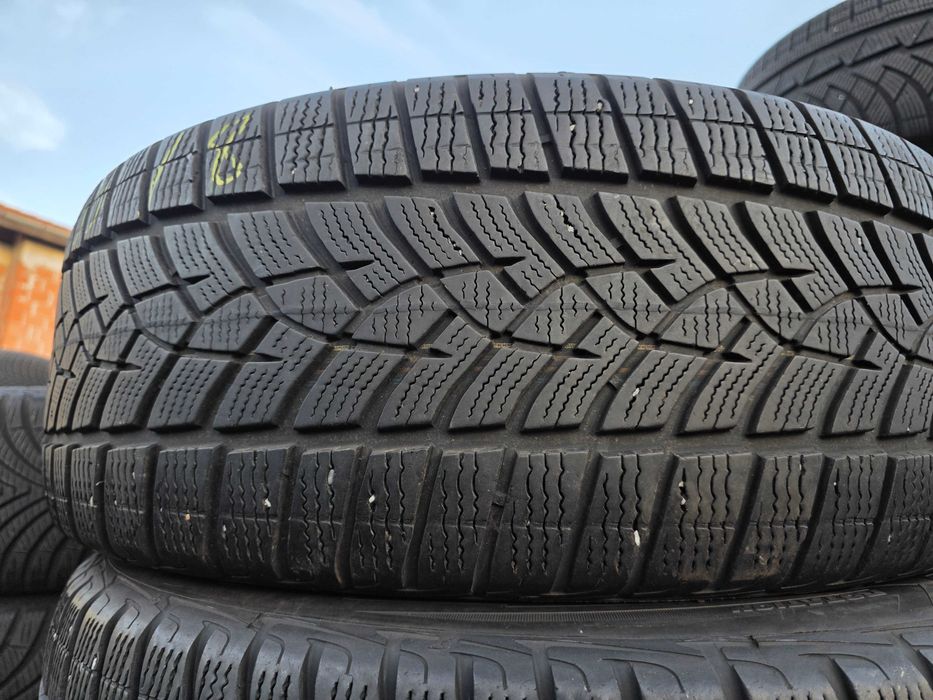 4бр Зимни гуми 225 55 18 - Goodyear