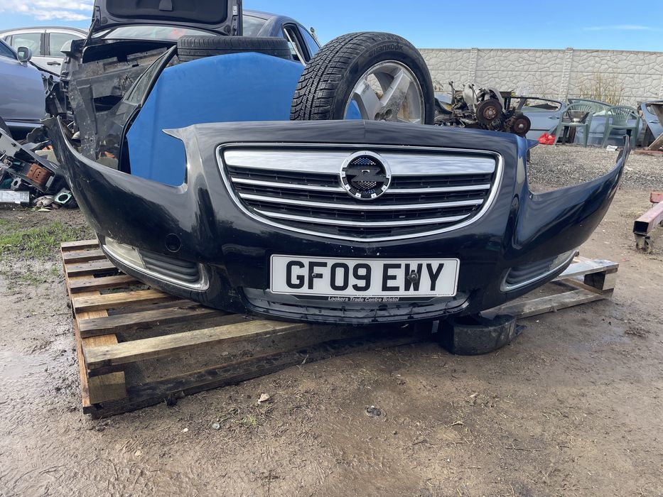 Bara fata opel insignia
