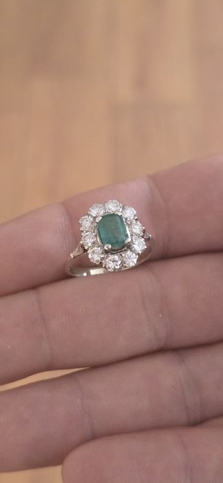 Inel aur 18k diamante si smarald Columbia