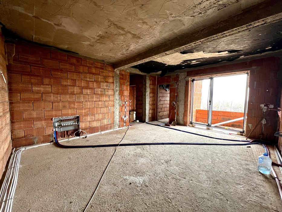 Apartament cu 3 camere, 2 băi Giroc