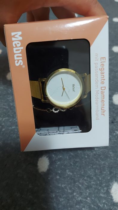 Ceas damă cu bratara