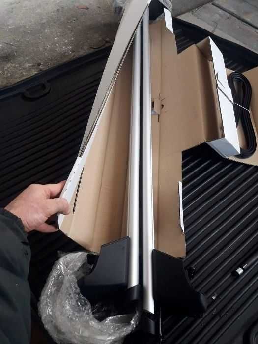 AUDI Q5 оригинален багажник напречни греди чисто нов!