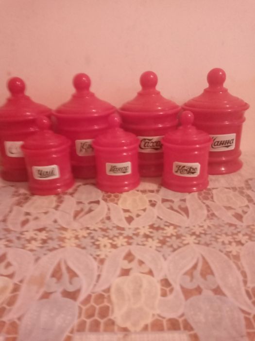 Набор для сыпучих продуктов.