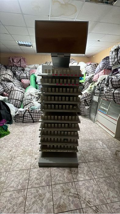 Стелаж для сигарет