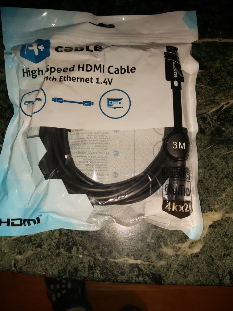 Cablu HDMI 3 m.     .