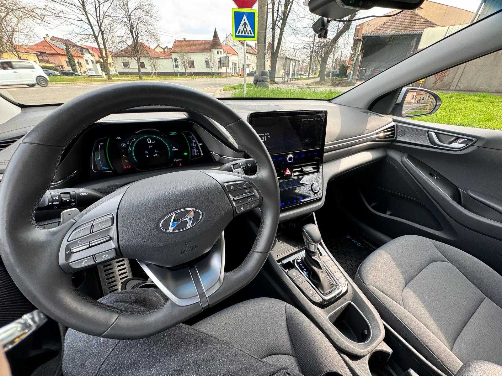 Hyundai Ioniq Plug-in Hybrid 2022 - 24.000km