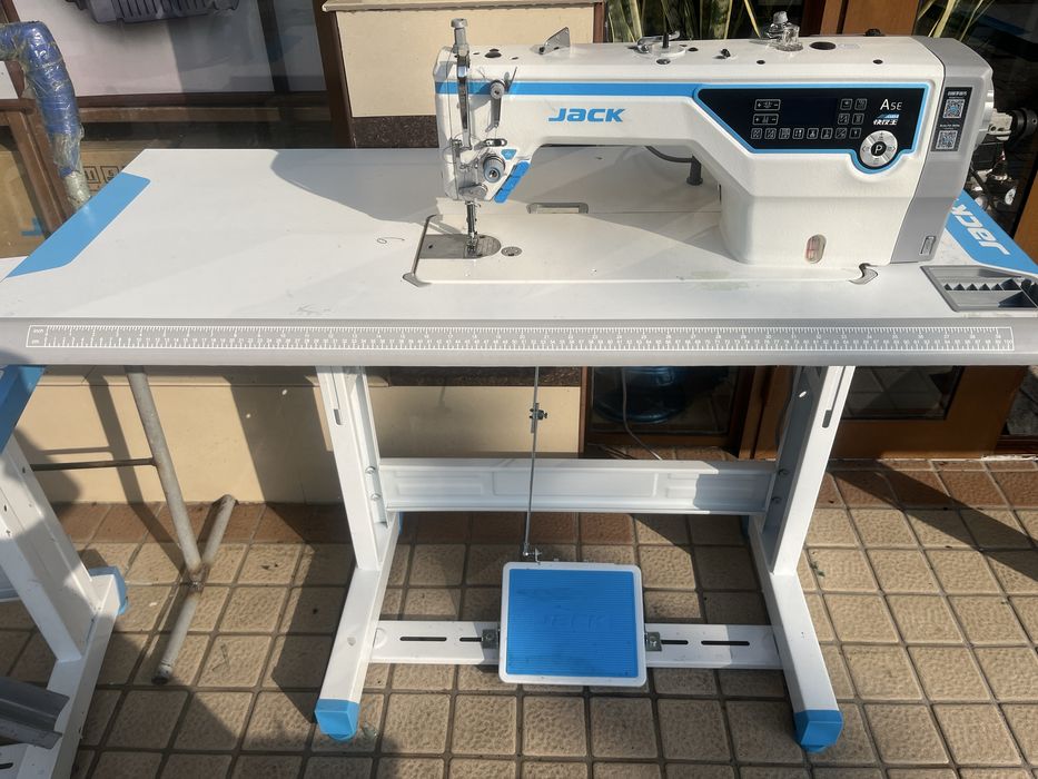 Jack ,Juita хар хил тикув мошиналари сотилади