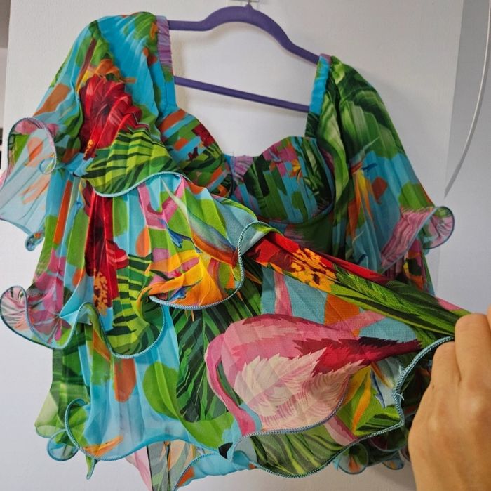 Top colorat cu maneci evazate, corset colorat, vara, vacanta, plaja