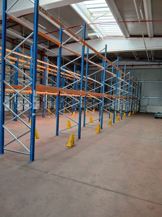 Rafturi metalice industriale