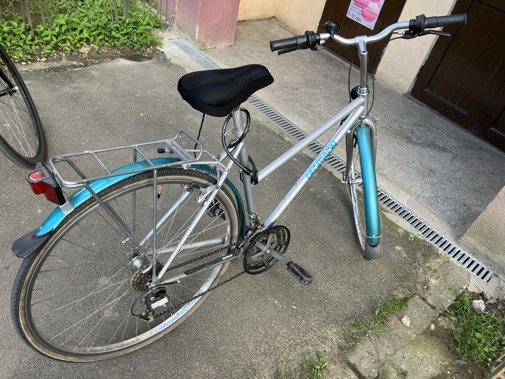 Bicicletă oraș decathlon cu roti pe 28”