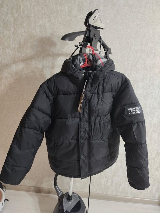 Продам куртку на подростка