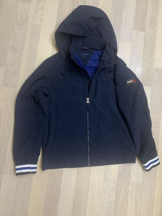 Оригиналнидетски якета Tommy Hilfiger за момче с ръст 152 см
