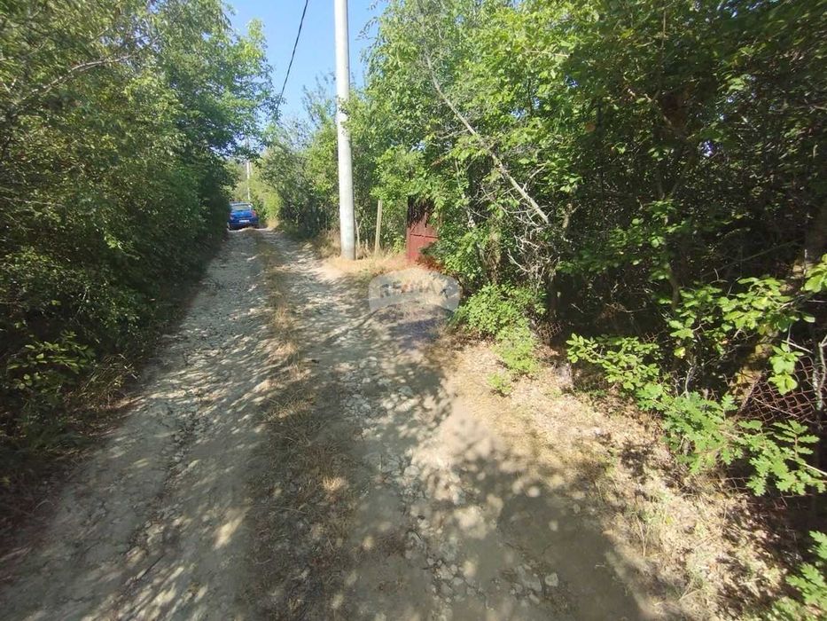 Парцел в м-т Манастирски рид