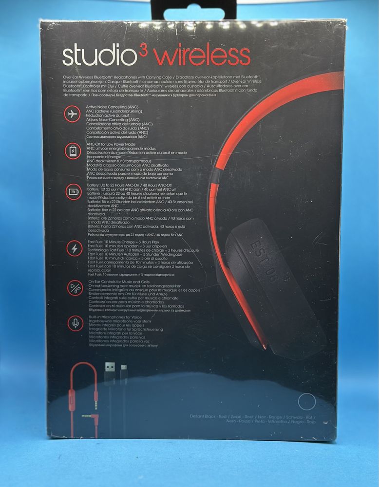 НОВИ!!! Beats Studio3 Wireless, Over-Ear, Decade Collection, Black-Red