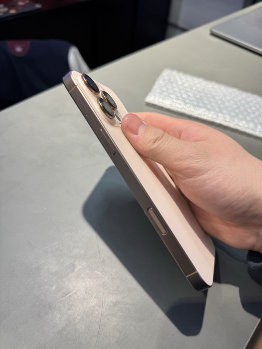 iPhone 16 Pro Max 1TB