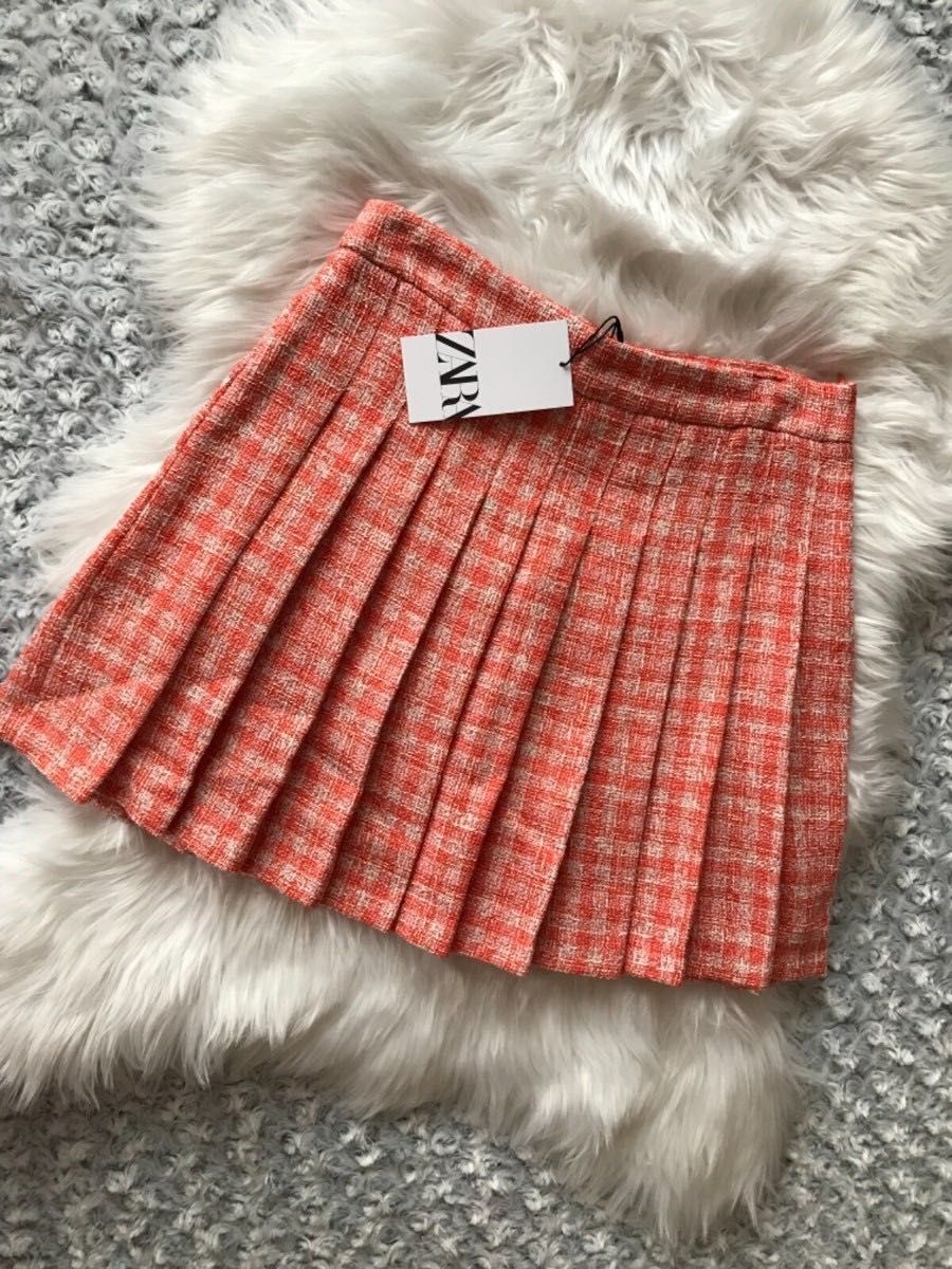 Пола на Zara Размер S