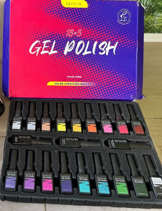 Комплект за маникюр