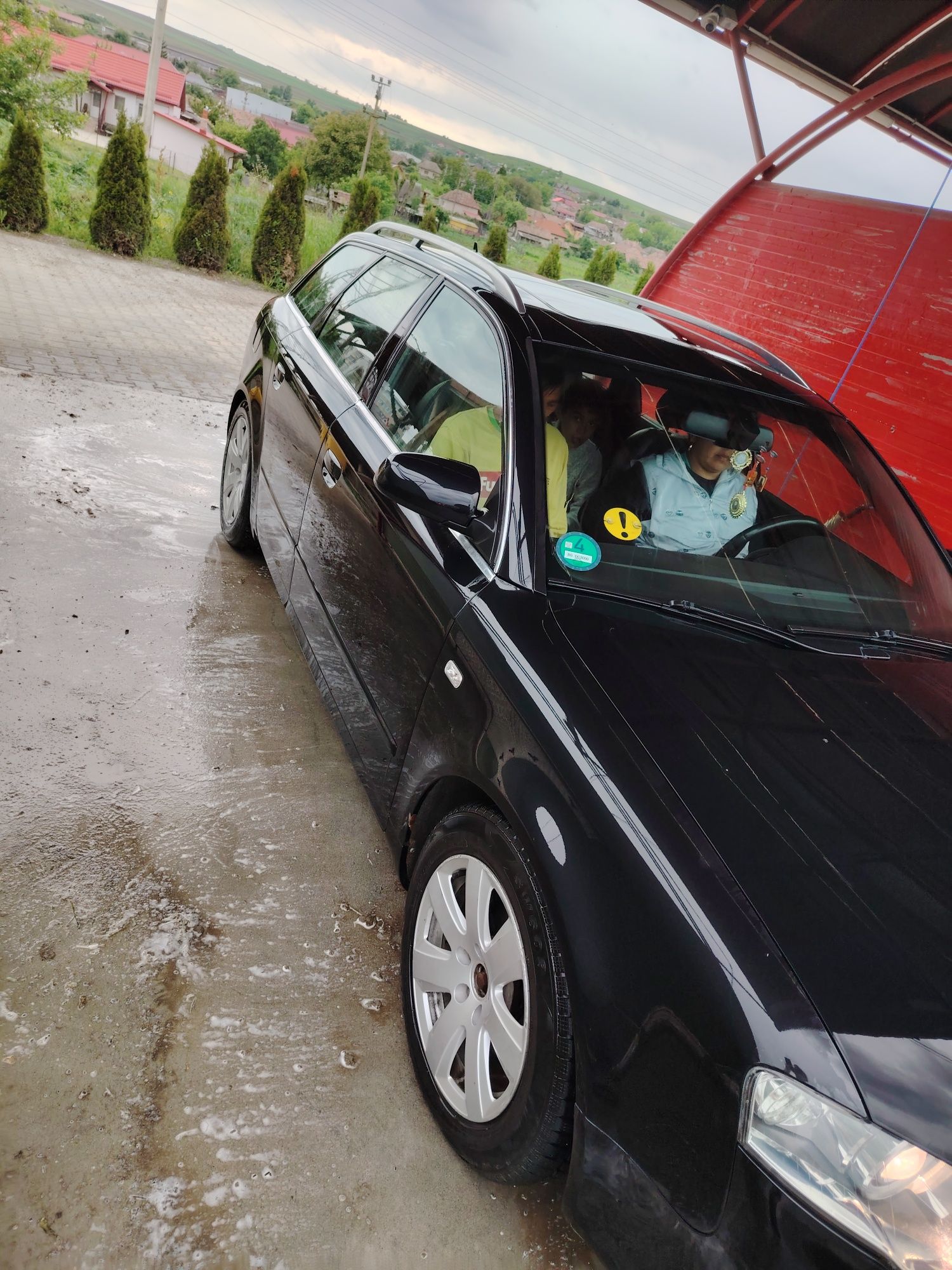 Vând Audi a 4 b7