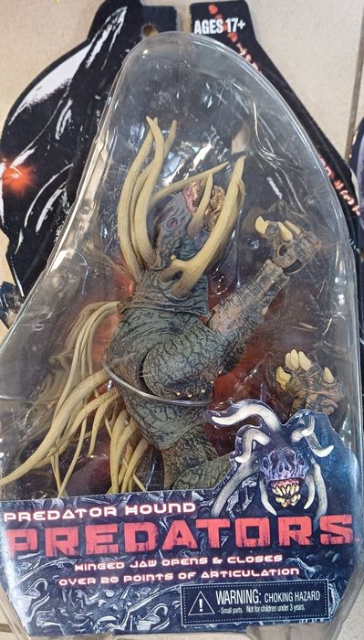 Фигурки Alien Predaror