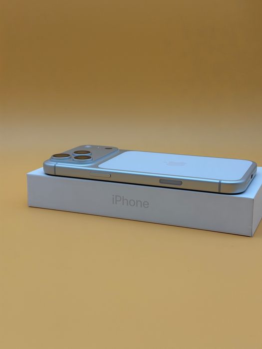Като Нов! iPhone 17 Pro Max 256 Gb Silver Гаранция iStyle
