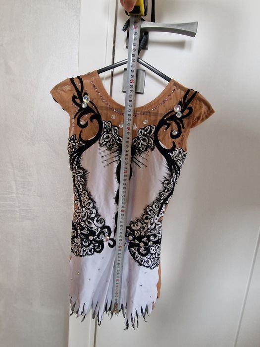 Трико за художествена гимнастика