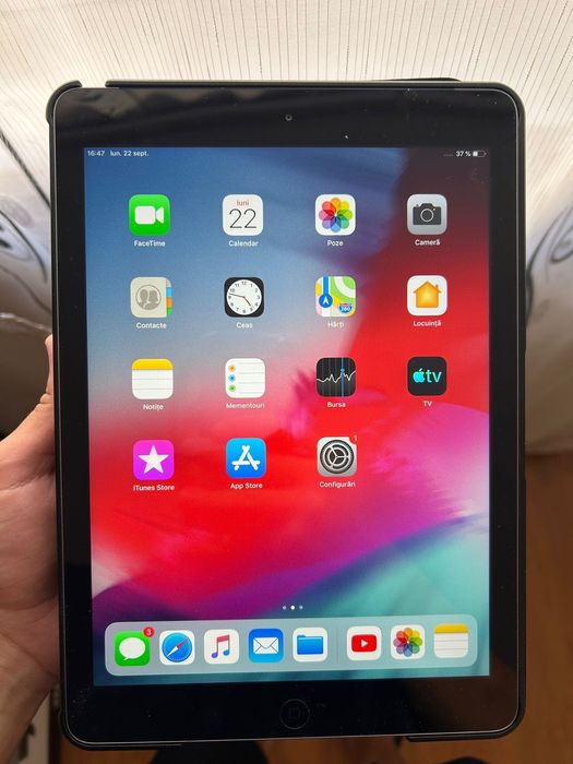 iPad Air 16 GB gray