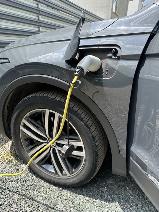 Volkswagen Tiguan 1.4 eHybrid DSG PHEV Elegance - Decembrie 2022