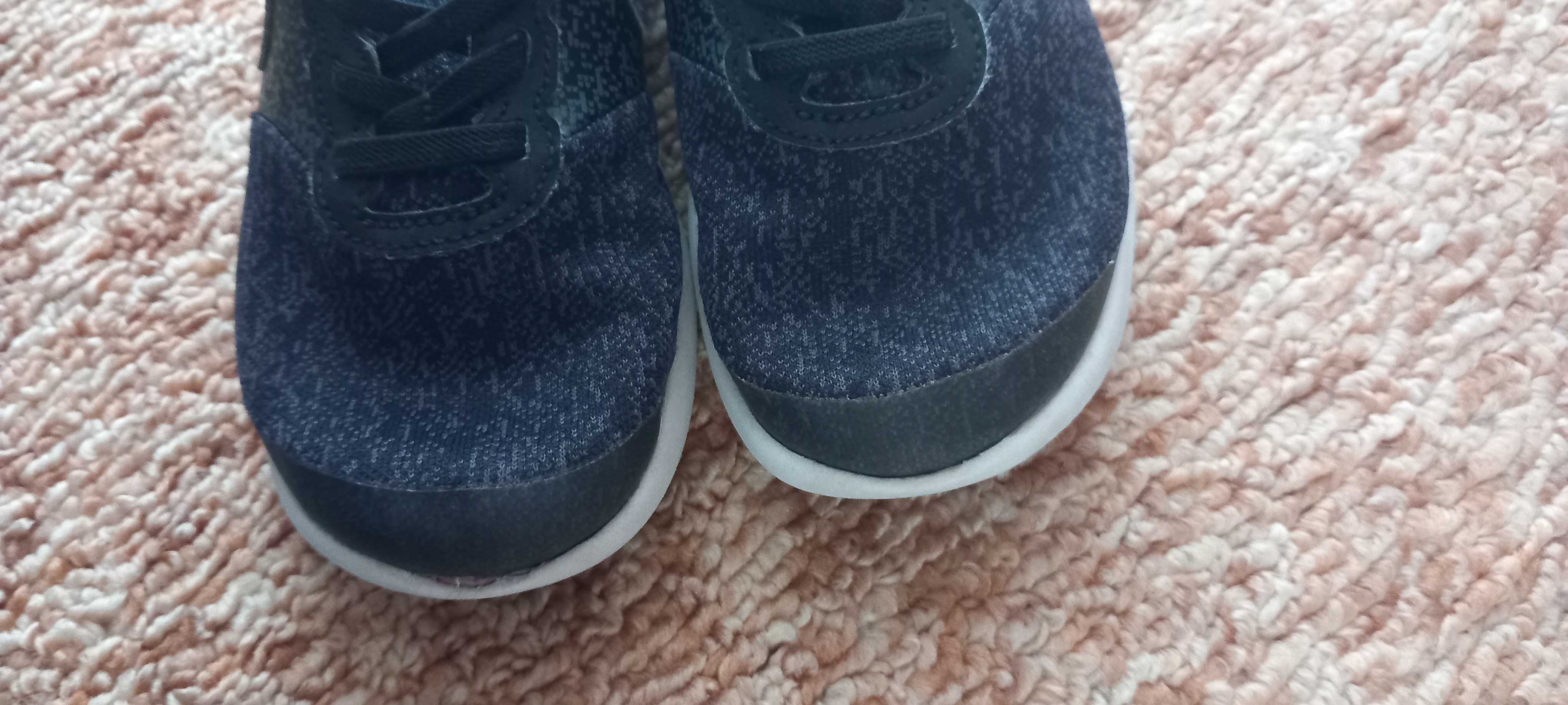 Nike Найки маратонки за момче, 30 номер