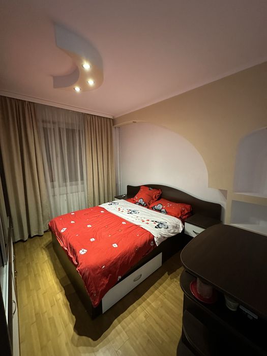Inchiriere apartament 3 camere Piata Delfinului